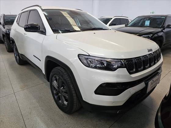 JEEP COMPASS 1.3 T270 TURBO FLEX LONGITUDE AT6